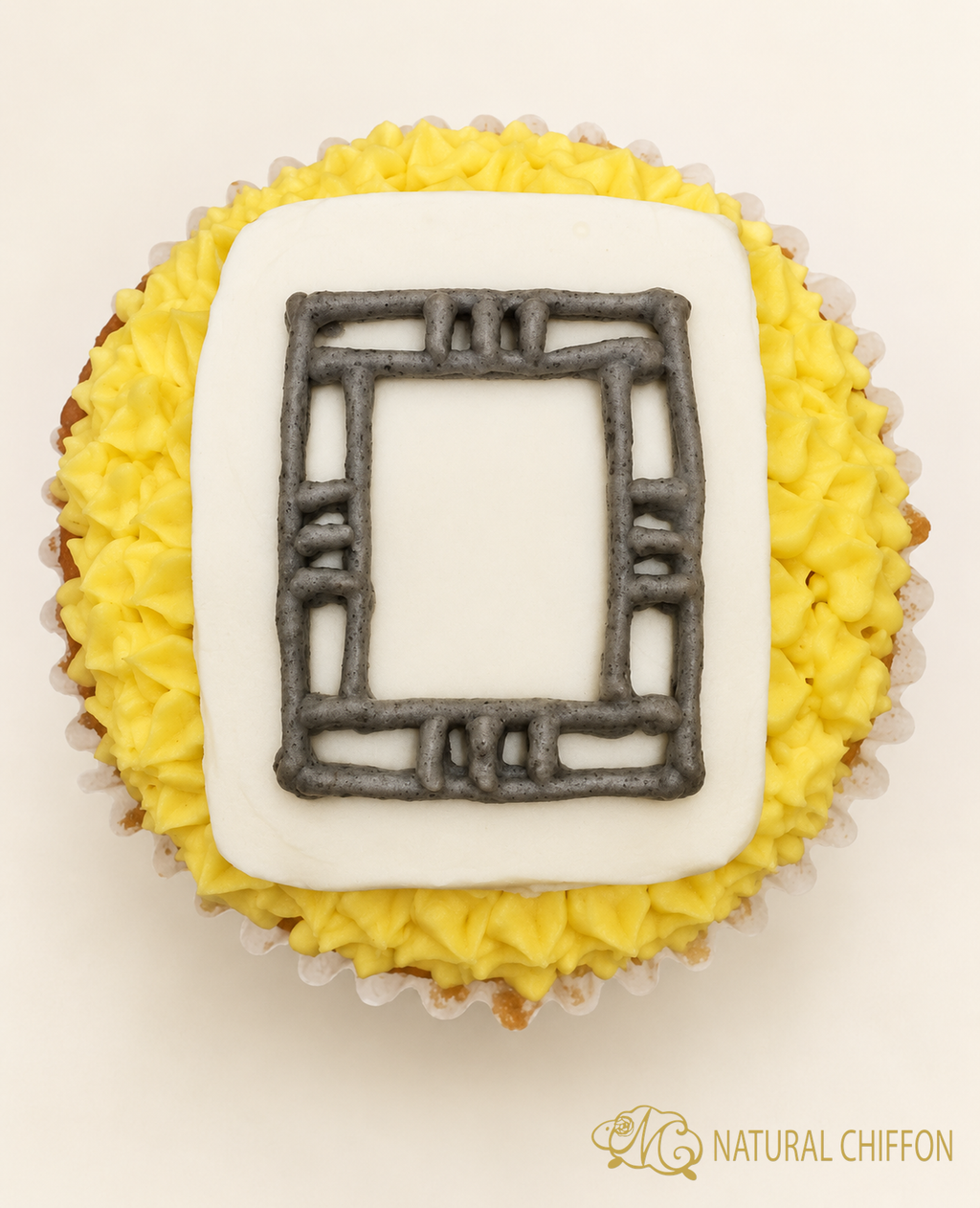 FC029 麻雀(白) Cupcake