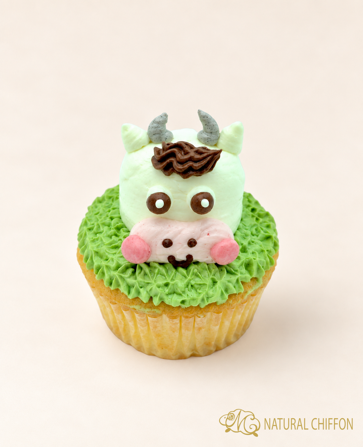 CA102 牛 Cupcake