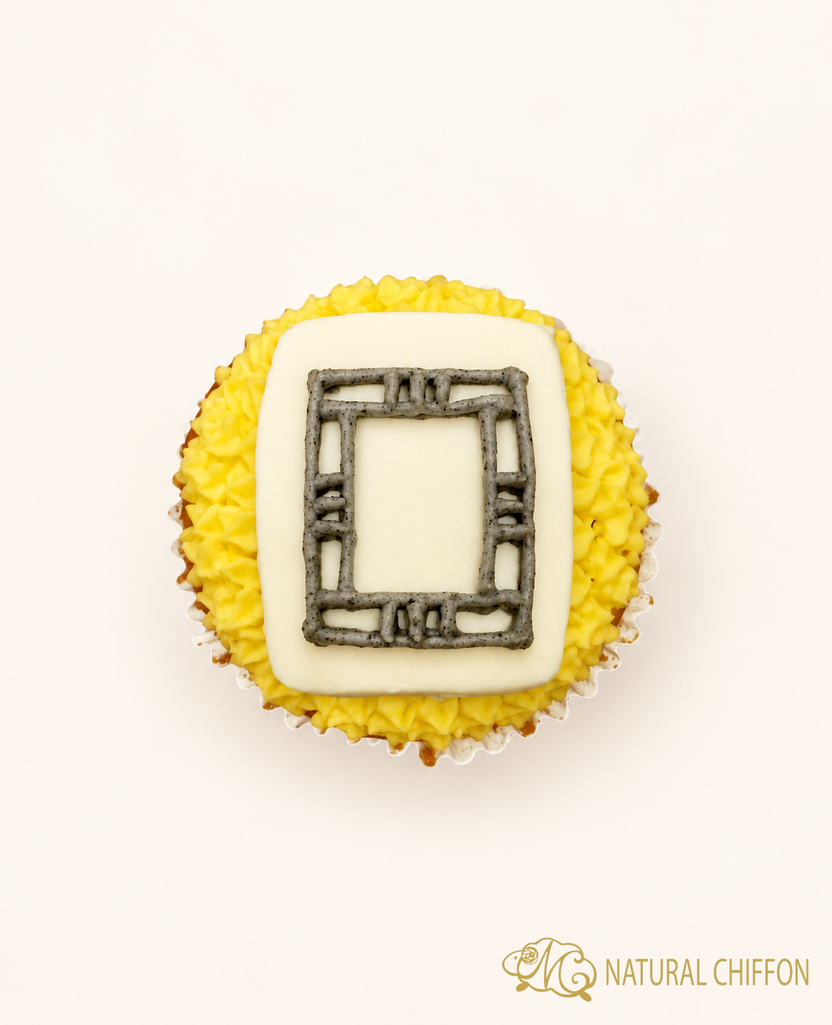 CO136 麻雀(白) Cupcake